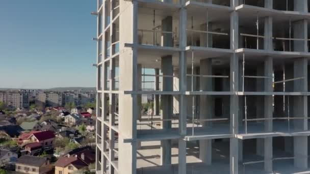 Vista Aérea Del Alto Edificio Apartamentos Residenciales Construcción Desarrollo Inmobiliario — Vídeo de stock