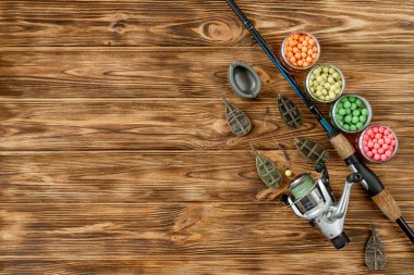 Sazan balıkçılığı ve olta yemi için aksesuarlar..