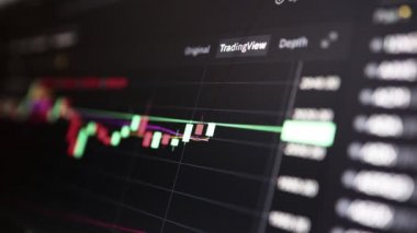 Bitcoin kripto fiyat tablosu dijital piyasa değişiminde düşüyor ve yükseliyor. Tüccar karı