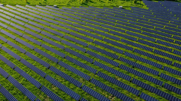 Ecología Paneles Centrales Solares Los Campos Energía Verde Atardecer Paisaje —  Fotos de Stock
