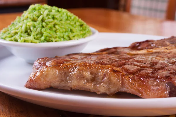 Carne di maiale Bistecca e riso — Foto Stock