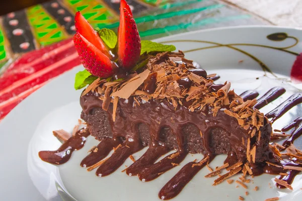 Sobremesa bolo de chocolate — Fotografia de Stock