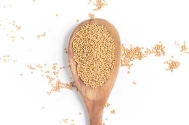 Bir kaşık içine hardal tohumu