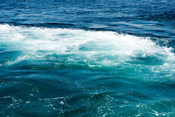 Welle im Meer — Stockfoto