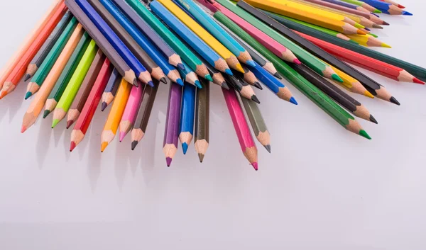 各种颜色的彩色铅笔 — 图库照片