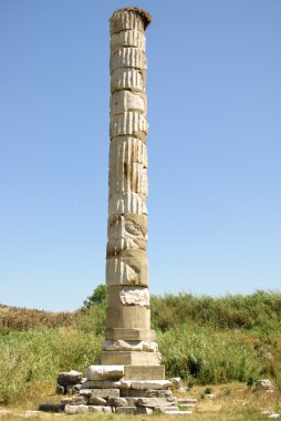 Artemis Tapınağı Ephesus yakınındaki bir site.