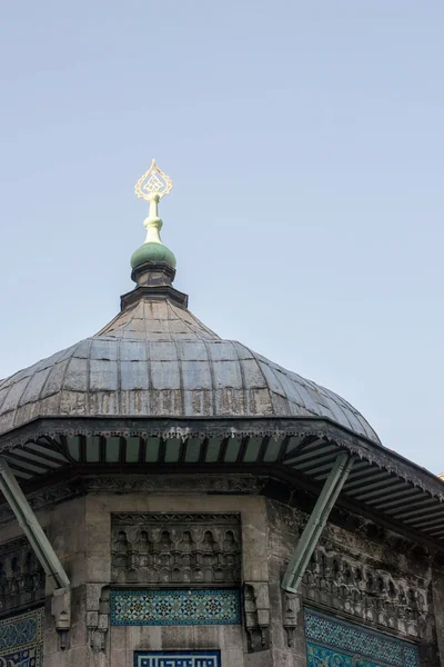 Cúpulas mezquita de Estambul — Foto de Stock