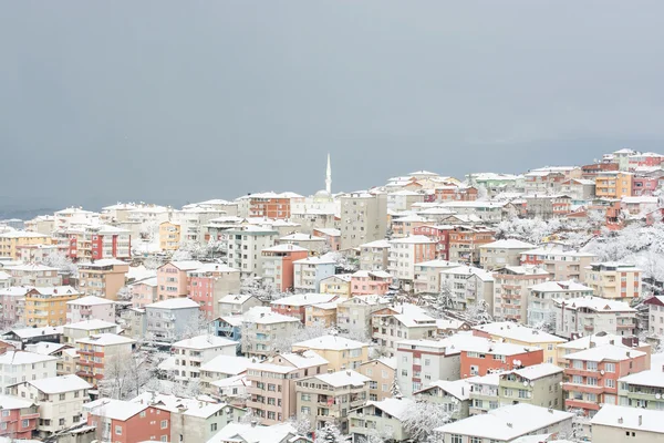 Zimní pohledy z Uskudar Istanbul — Stock fotografie