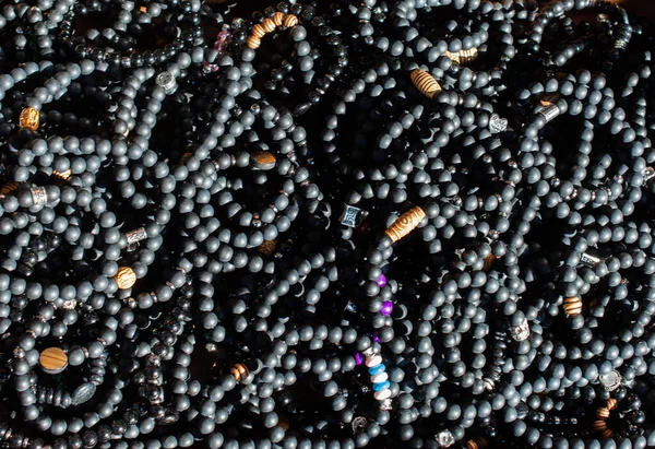 Armband Aus Einigen Bunten Perlen Material — Stockfoto