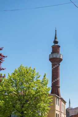 Osmanlı tarzı camilerin minaresi