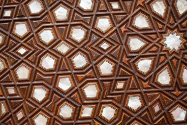 Osmanlı Türk sanatı İnci kaküllerin Anası örneği