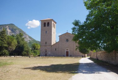 San Vincenzo al Volturno Manastırı, Isernia ili, Molise, İtalya
