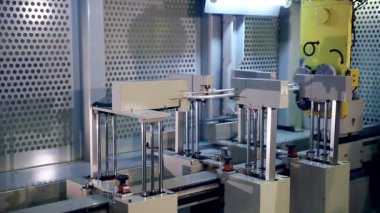 Robot makine yüksek teknoloji ekipman endüstriyel fabrika yapma.