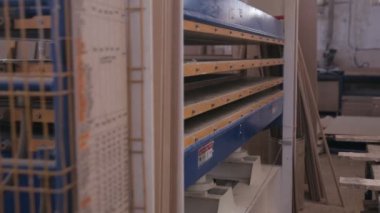 Otomatik Hidrolik Pres.