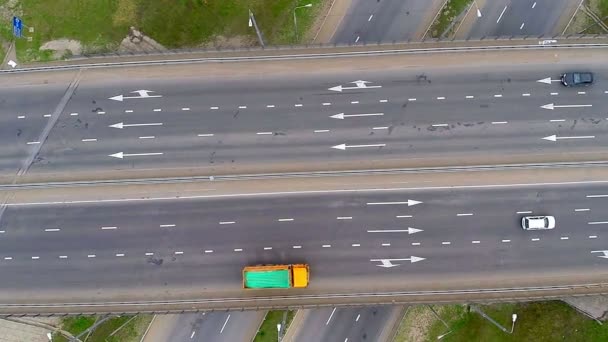 Samochody na autostrada, autostrada, autostrada. — Wideo stockowe