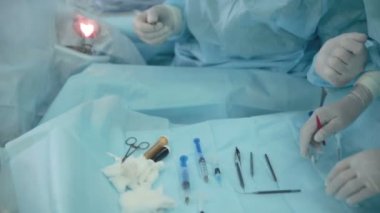 Tablo bir ameliyathane cerrahi alet.