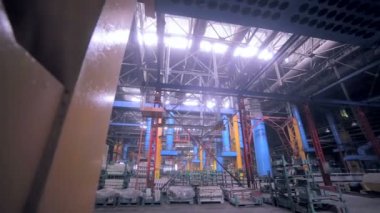 Dev endüstriyel fabrika. Kapalı.