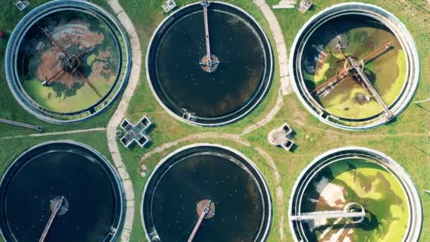 排水処理施設の概要。廃水処理場の空中図. — ストック動画