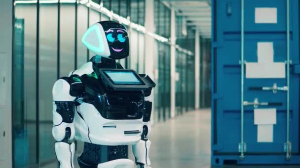 ロボットは男性エンジニアと通信しています。イノベーション技術の概念. — ストック動画