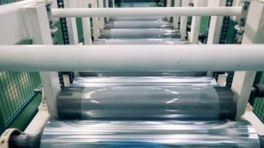 Plastik levha üretim hattı. Plastik üretim konsepti