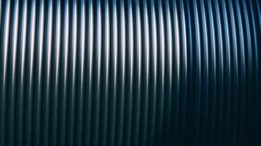 Kalın, parlak gümüş telli bir makara yakın çekim