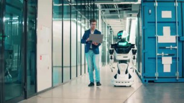 Hizmetçi android bir istemci ile iletişim kurar