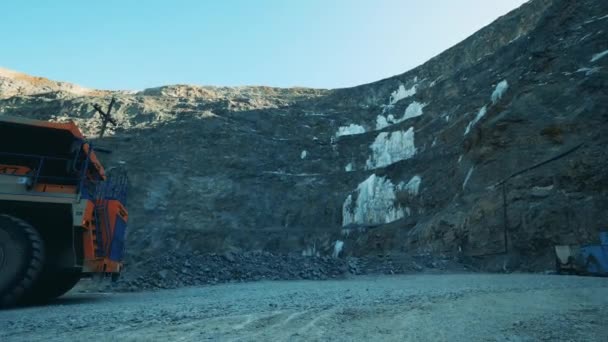 Mine site with a truck driving through it – Stock-video