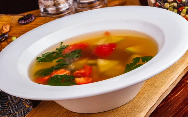 Soupe Légumes Dans Une Assiette Blanche — Photo