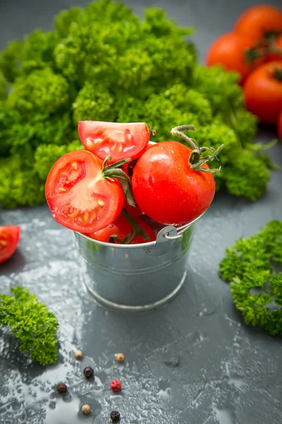 신선한 유기농 토마토입니다. 해독 개념 — 스톡 사진