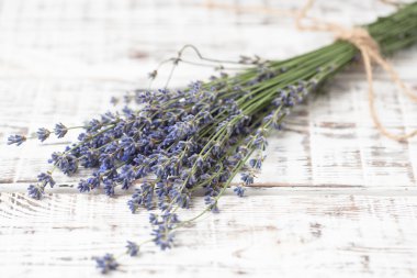 Lavanta çiçek eski ahşap masa grup 