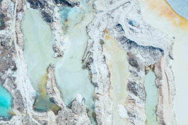 İnsansız hava aracının hava manzarası. Doğa ananın güzel sanatı. Duvar kağıdı arka plan yüksek kaliteli fotoğraf.