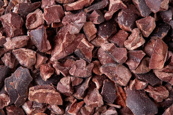Cacao nibs, close up — Stock Photo, Image