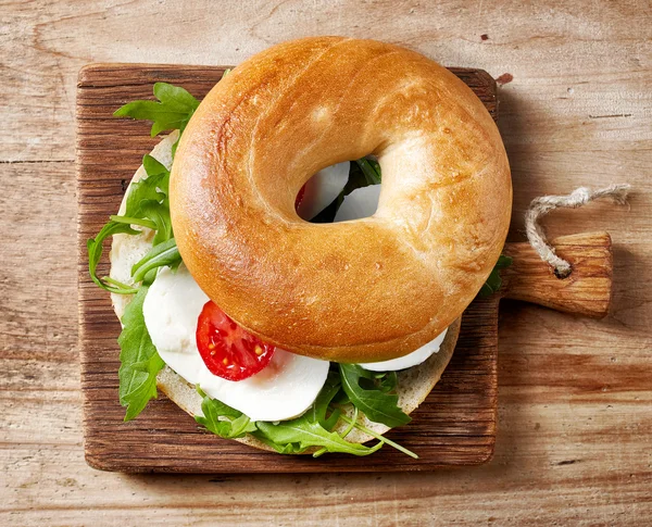 新鮮なベーグル サンドイッチ — ストック写真