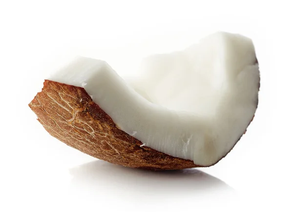 Peça de coco isolada sobre branco — Fotografia de Stock