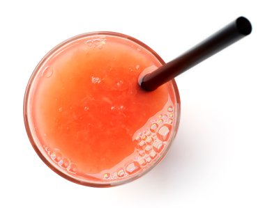 bardak taze greyfurt suyu yukarıdan beyaz izole