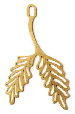 Beyaz arka planda izole edilmiş Altın Noel Şubesi