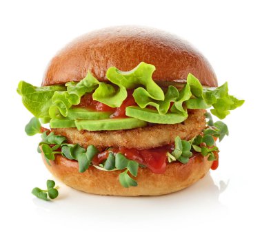 Taze vejetaryen burger ve beyaz arka planda izole edilmiş bitkisel etsiz pirzola.