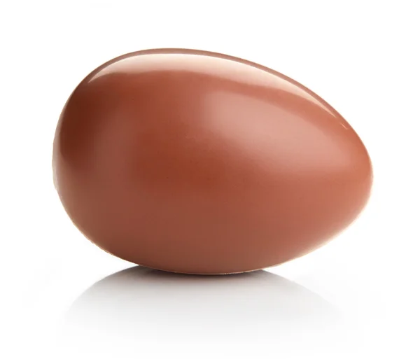 Chocolate egg, isolated — Stock Photo, Image