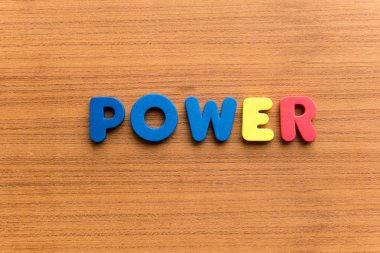güç renkli word 