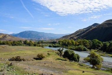 Nehir ve vadiler Gürcistan