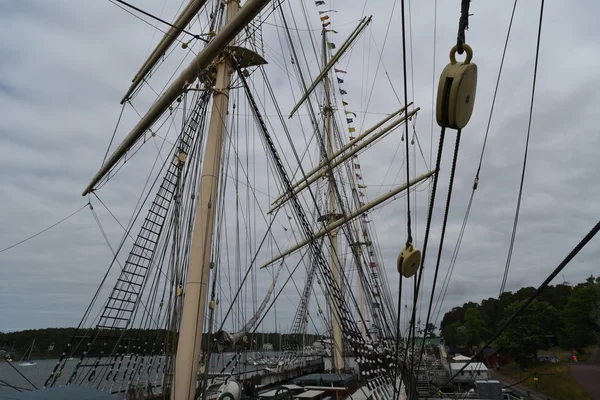 Hantera av ett segelfartyg — Stockfoto