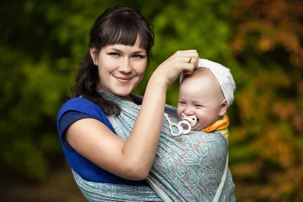 Mom with a baby — Stock Photo, Image