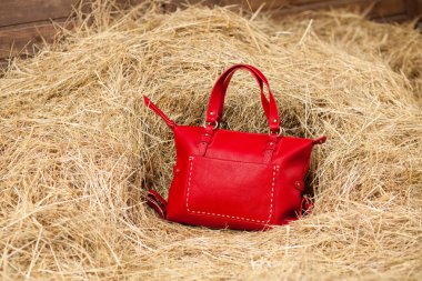 saman deri çanta