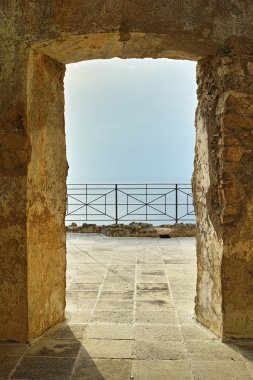 Prag Charles Köprüsü ve eski şehir