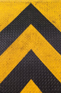 Kirli metal boya rengi. Yolun sembolü için kullanılan.