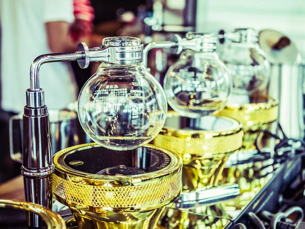 Tesisler kahve makinesi, vintage filtre.