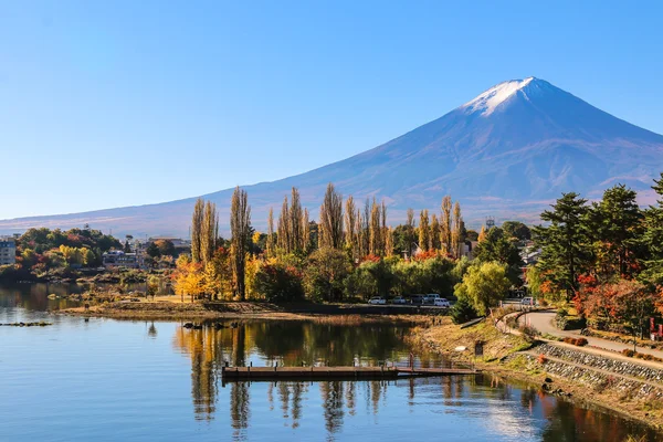 Göl kawaguchi Yamanashi