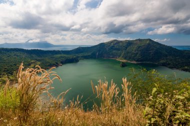 Krater Gölü Taal Volkanı, Güney Luzon, Filipinler