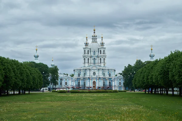 st. Petersburg'da Smolny katedral