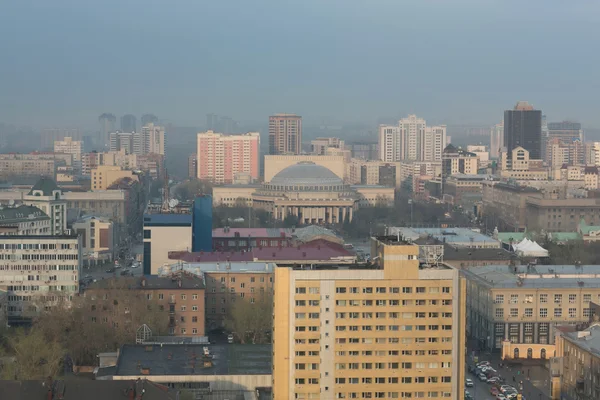 Rusya. Novosibirsk. Opera ve bale Tiyatrosu. Novat